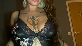 horny goth teen 18+ engages in solo fuck session until she cums