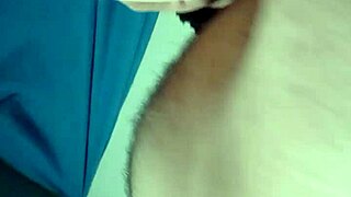 rico culo de madura latina en el dormitorio amateur con joven 18+ 😏