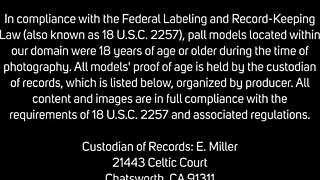 wow, brunette babe kiera king toys her shaved cunt in backyard!