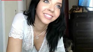 Sexy Webcam Hoe Shows Off Perfect Body with Big Ass and Tits in Hot Fucking Session!