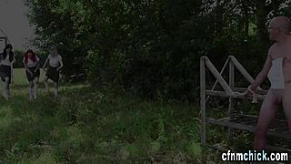 Cfnm brits sucking dick