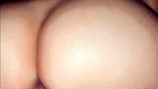 petite virgen se entrega sumisa en su primera vez con anal y squirting