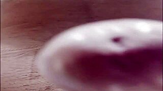 Filipina girlfriend's wet swollen pussy on video call 😏