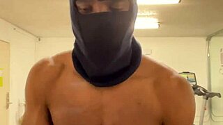 Intense workout targets neck and shoulders for California bodybuilder ladies