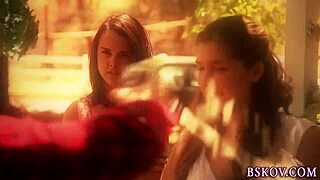 teen babes, lick that shaved pussy now