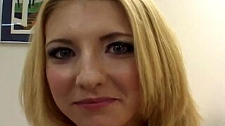 vivian the lonely milf begins her dick-sucking job adventure