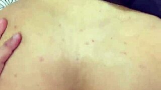 fudendo o cuzinho rosa da cacheada gostosa até gozar