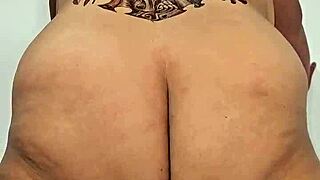 oh man my cellulite ass bouncin in slow motion yeah