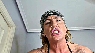 oh my god, ordering my muscular milf slave to rimjob and squirt like crazy!!