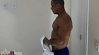 Fodendo the big ass transsexual with intense anal and blowjob in hardcore interracial session