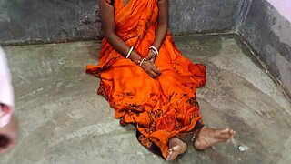 ओह मैन इंडियन भाभी टेलर मास्टर संग इतनी पैशनेट मोअन्स कमाल के