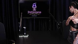 She took off her clothes after the guest mentioned creating routine content on social media, with lots of fans in the city not letting things affect her - caroleta roots on sheer red.