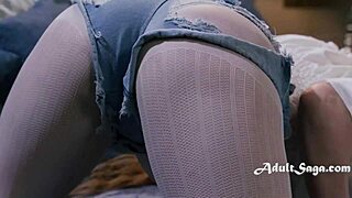 Man, that naughty redhead MILF Lauren Phillips rides Vince Karter like a wild one.