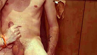 He bends me over the kitchen counter for blowjob and doggystyle until cum in mouth