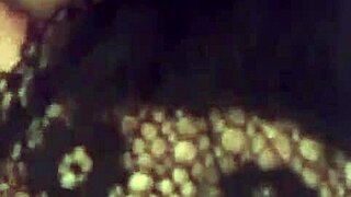 milf is so hot and tempting!