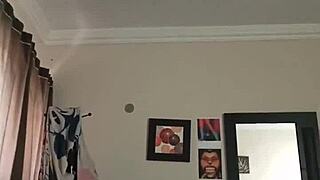 le destrozo el culo a mi amiga, spanking that curvy latina ass 😈🍑