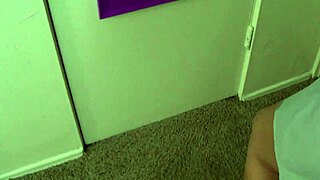 oh wow, check out sinn sage doing mirror masturbation like that