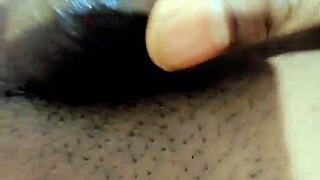 rubbing my limp little 18+ clitty and pissing in homemade solo tease 😈💦