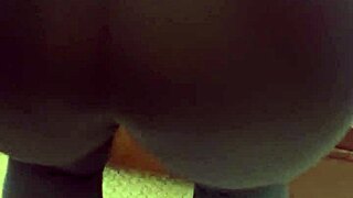 this old gringa milf shows off her mature curves. her big ass gets all the attention in casual play.