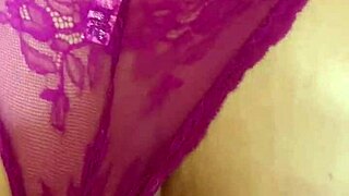 En cuatro culona en tanga tempts with big ass latina flair