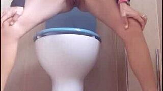 Over 20 Minutes In The Company Of My Long Pee