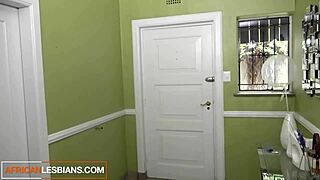 Big booty black lesbians enjoy amateur massage