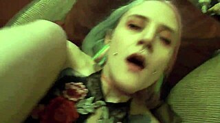 I love when my sissy boyfriend fucks me with emo elegance.