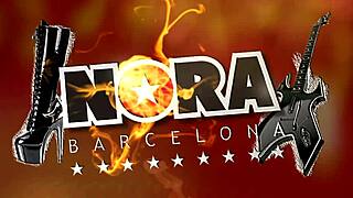 Intercambio de favores with blonde teen in hardcore threesome blowjob and cumshot.