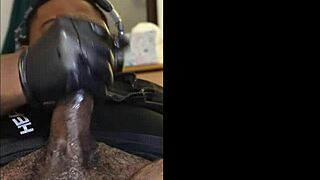 Gamer indulges in chubby solo handjob close-up