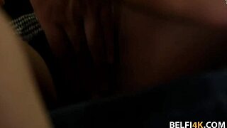 lesbian gfs realized they love scissoring each other 😍