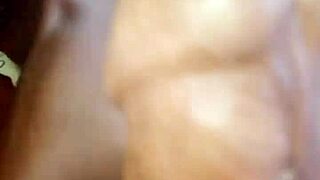 Wetjuicypussy1 masturbates wildly in juicy Lagos Nigeria video!