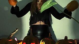 AMATEUR COUPLE'S HALLOWEEN SQUIRT! BIG TITS MILF DEEPTHROATS AND RIDES TO FACIAL CUMSHOT!