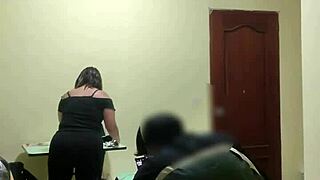 Oh damn, fucking the cleaning lady hard 😈