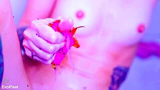 Bare Toes Boldly Crush Juicy Fruit