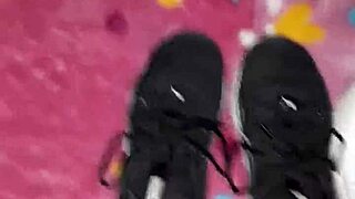 Oh, that cumshot on my feet feels so fetishistic!