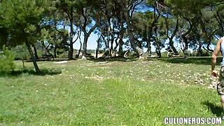 oh man, this colombian babe is sucking cock right out in the public park, so risky