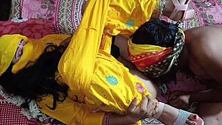 why is this desi bhabhi getting fucked with dirty talk in hindi audio