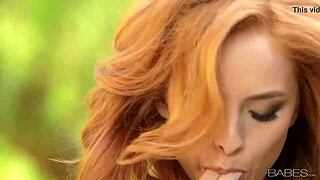 Slutty babe Ashley Graham pegs guy in pantyhose for femdom cumshot thrill