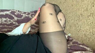 Horny Arab milf masturbates in sexy pantyhose.