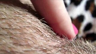 Big clit orgasm closeup 😍
