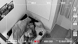 camera escondida real flagra this cute blonde brazilian wife in lingerie getting a massage from old guy 😏