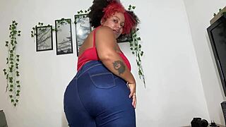 bbw beauty farts in blue jeans showing big ass curves