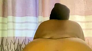 mmm this dildo feels sooo good in my huge ebony ass...