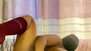 mmm this dildo feels sooo good in my huge ebony ass...