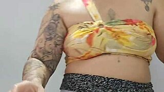 i love shoving shorts deep into my pussy till it's super split