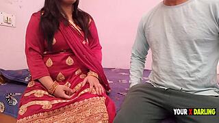 सौतेली मॉम की मोटी गांड सौतेले बेटे से अंदर झड़ने की भीख मांग रही