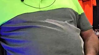 Ezsosa Flashes Curvy Bedroom Body in Uncensored Solo Exhibitionist Update