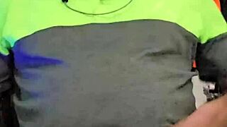 Ezsosa Flashes Curvy Bedroom Body in Uncensored Solo Exhibitionist Update