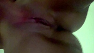 delicioso close-up i masturbate with dildo in my room