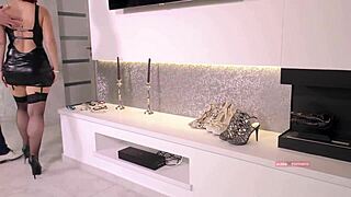 Neighbor Milf in Heels Begs for Deep Cock in Shop Quickie